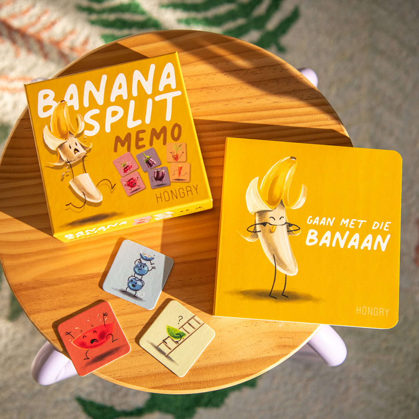 HONGRY Lola Banaan kartonboek en banana split memo